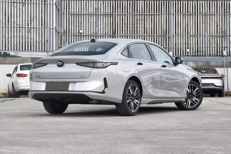 
								Changan Qiyuan A05 (NEVO) full									