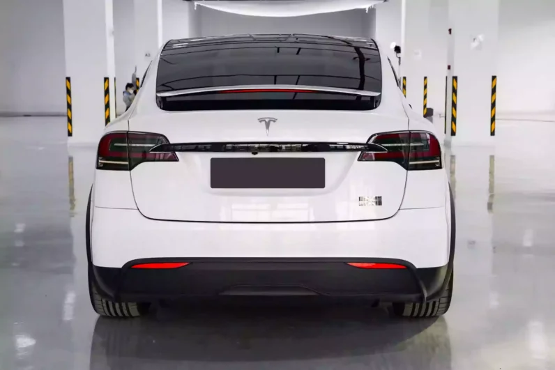 
								Tesla Model X full									
