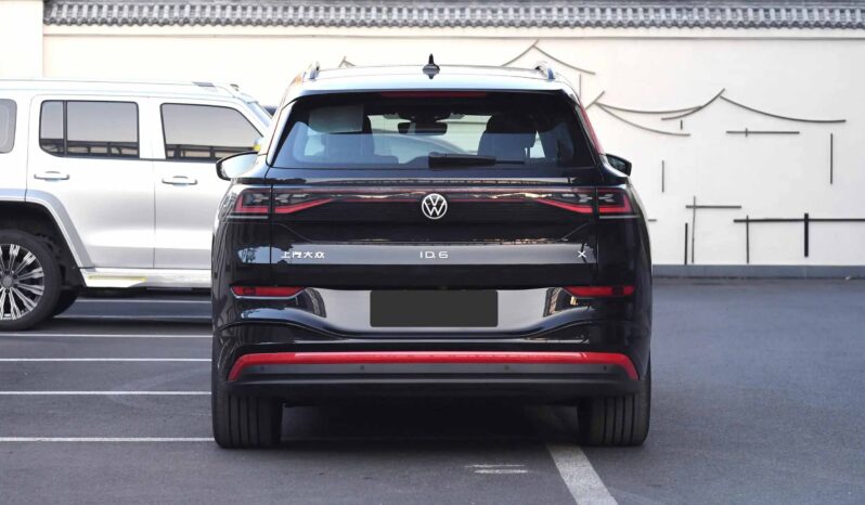 
								Volkswagen ID.4 CROZZ full									