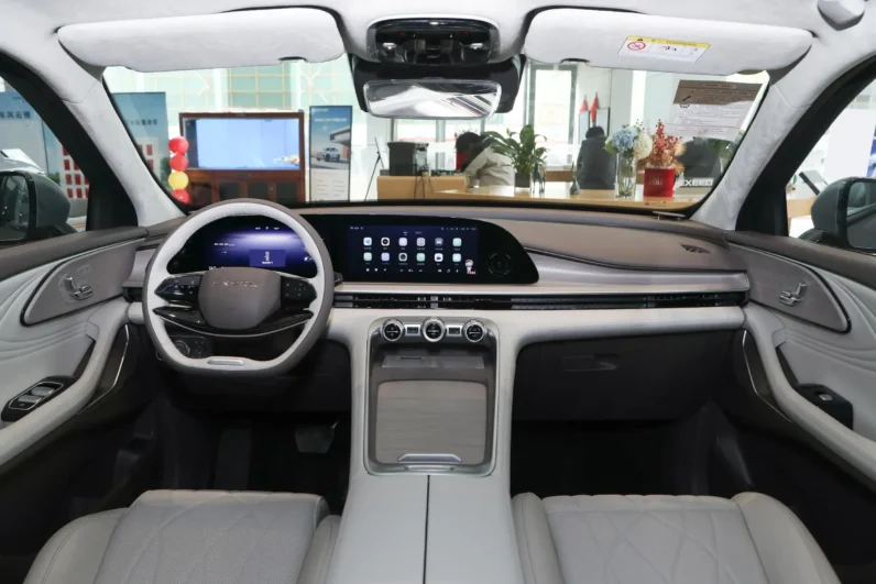 
								EXEED Yaoguang C-DM full									