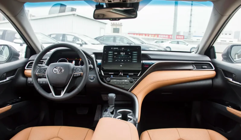 
								Toyota Camry 2026 full									