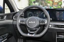 
										Kia K5 full									