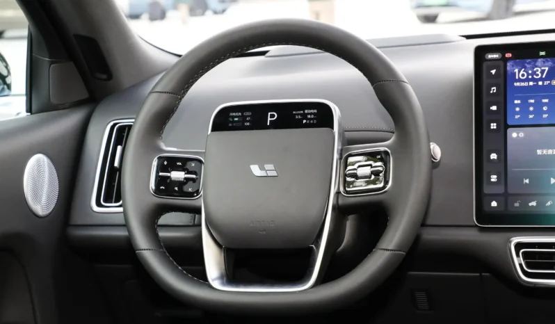 
								Li Auto L8 full									