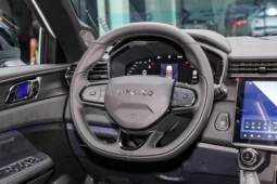 
										Lynk & Co 01 full									