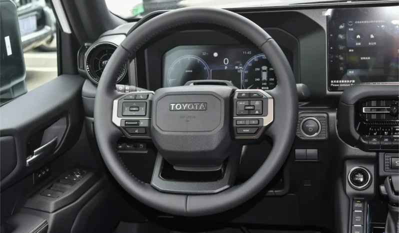 
								Toyota Land Cruiser Prado full									
