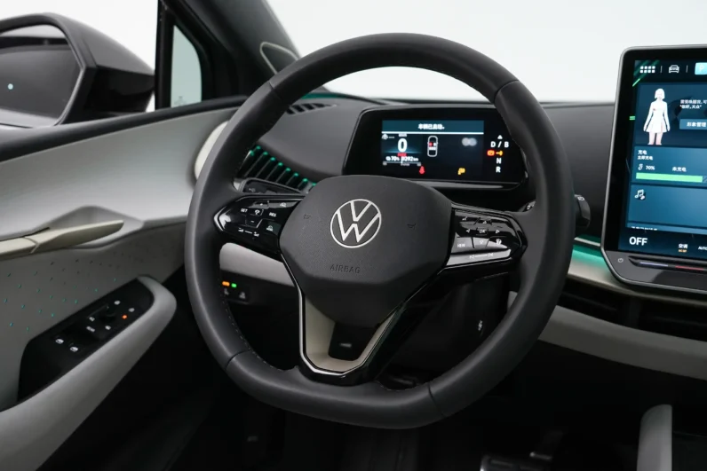
								Volkswagen ID. UNYX full									