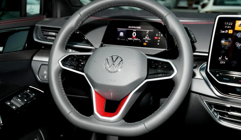 
								Volkswagen ID.4 CROZZ full									