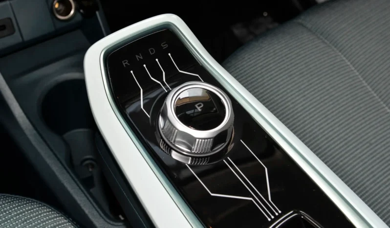 
								Changan Benben E-Star full									