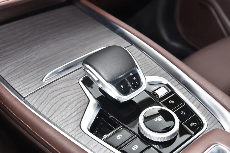 
								Chery Tiggo 8 PLUS full									