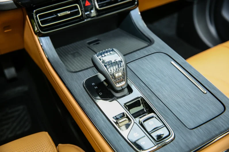 
								GAC Trumpchi ES9 PHEV full									