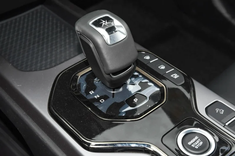
								Geely Cowboy full									