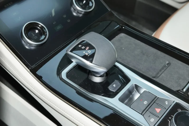 
								Jetour X70 C-DM full									