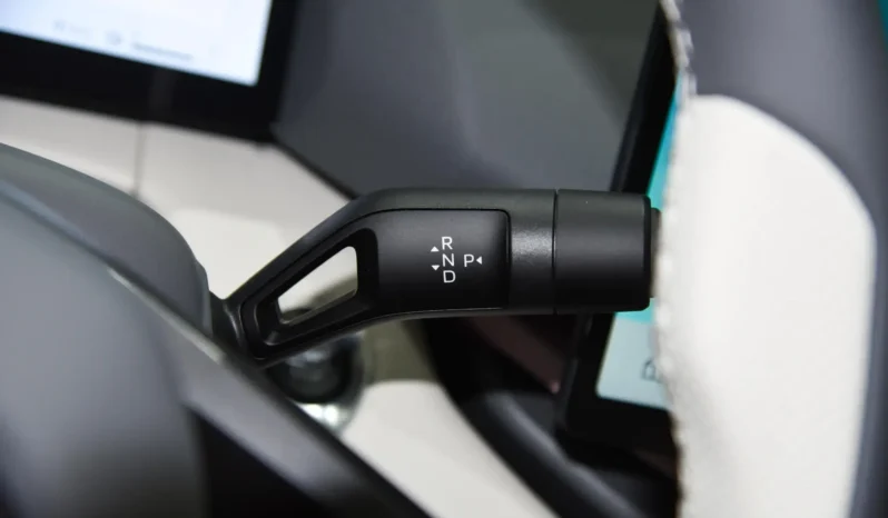 
								Lynk & Co 06 EM-P full									