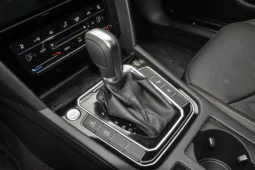 
										Volkswagen Arteon full									