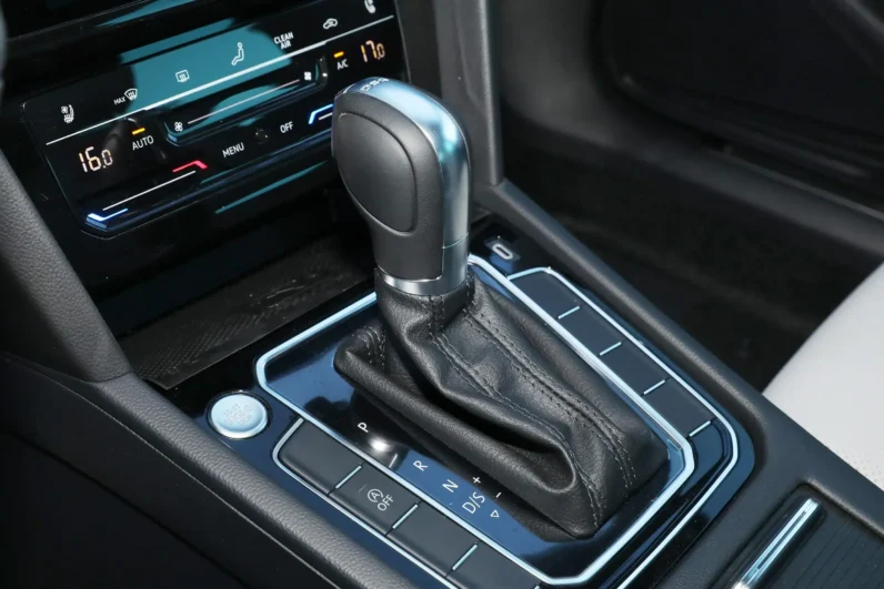 
								Volkswagen Magotan 2026 full									