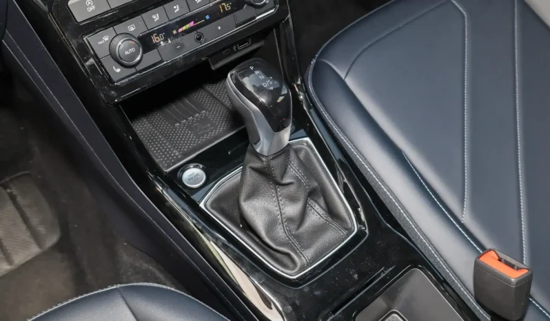 
								Volkswagen Tharu full									